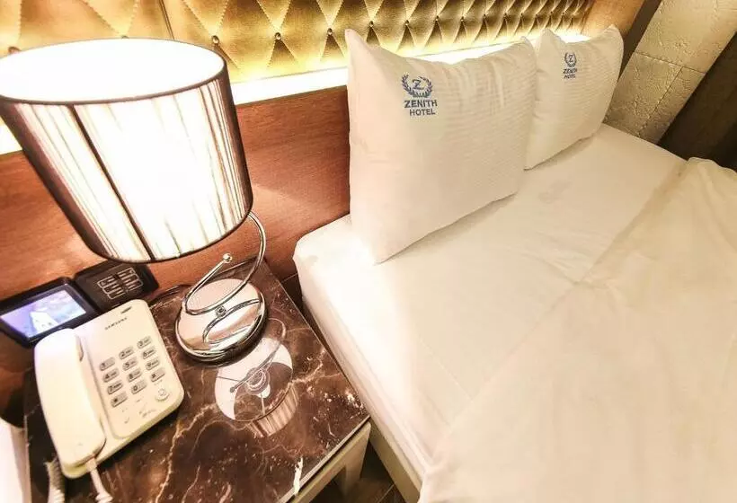 Hotel Zenith