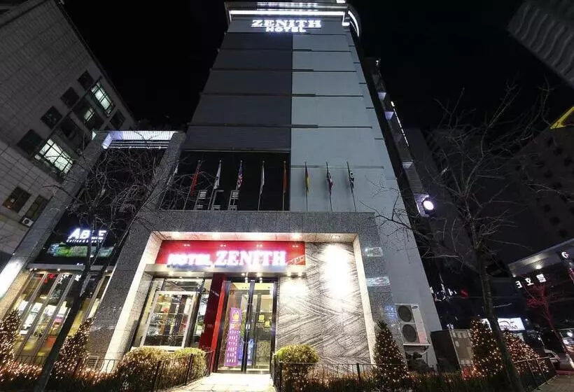 Hotel Zenith