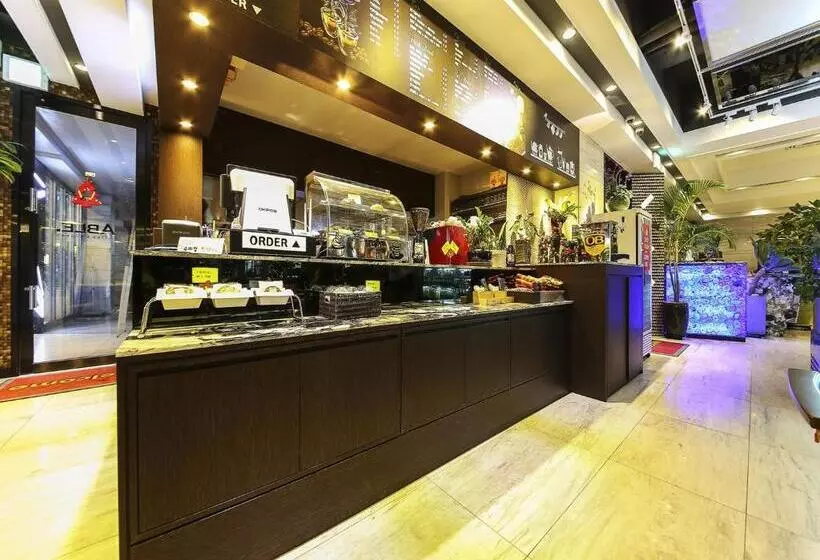 Hotel Zenith