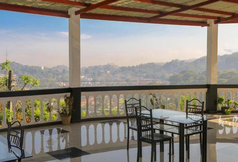 منتجع Mount Palace