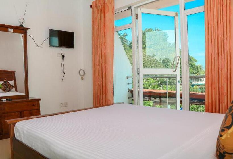 منتجع Mount Palace