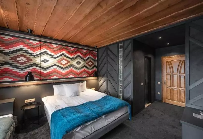 Stara Pravda Hotel   Vykrutasy