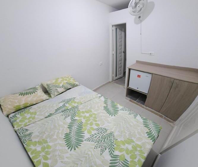 膳宿费 Family House Cn