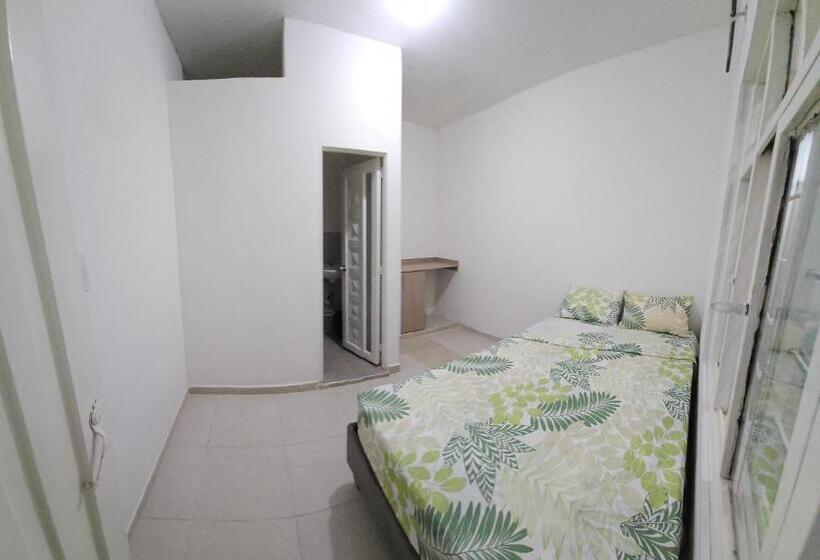 膳宿费 Family House Cn