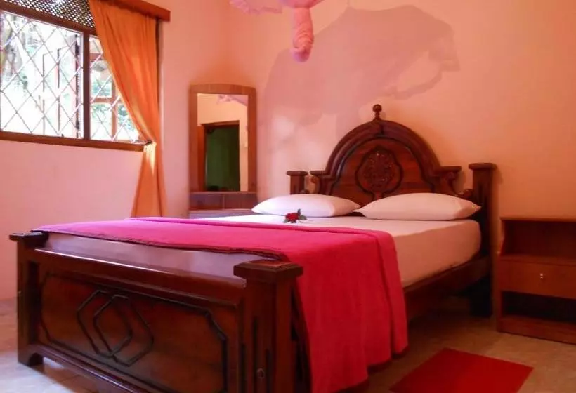 Aamiaismajoitus (B&B) Freedom Guest Inn Ella