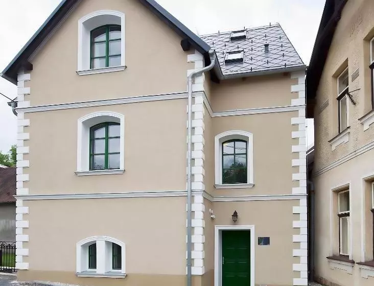 ベッドアンドブレックファースト Old House