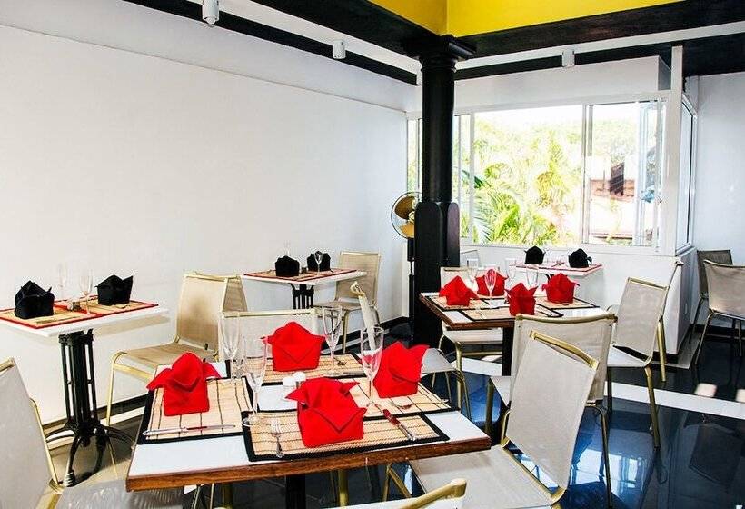 ベッドアンドブレックファースト Suriya Arana