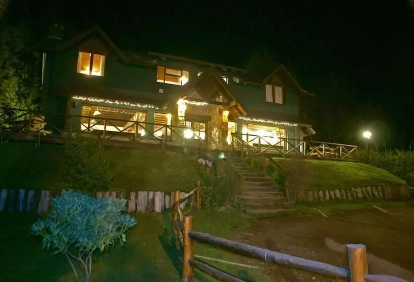 Hostel La Angostura
