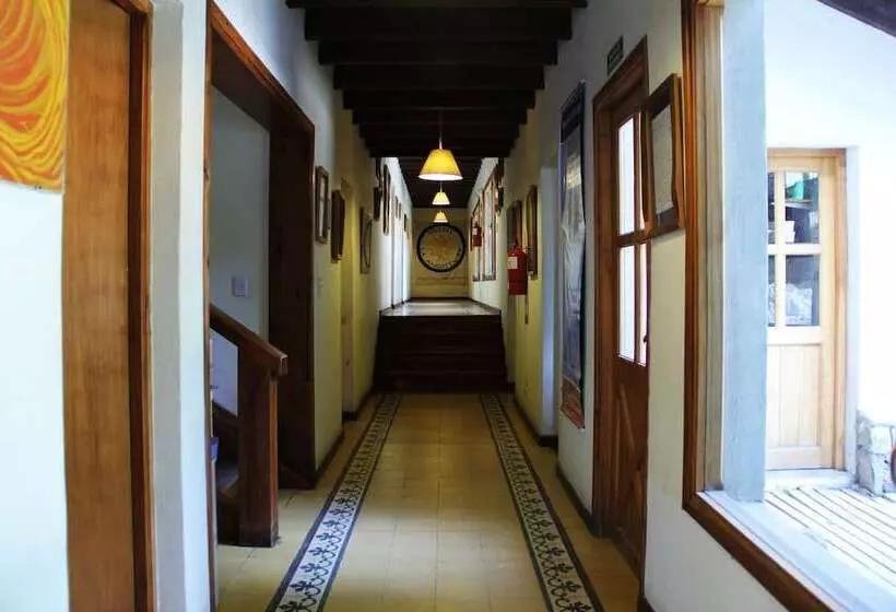Hostel La Angostura