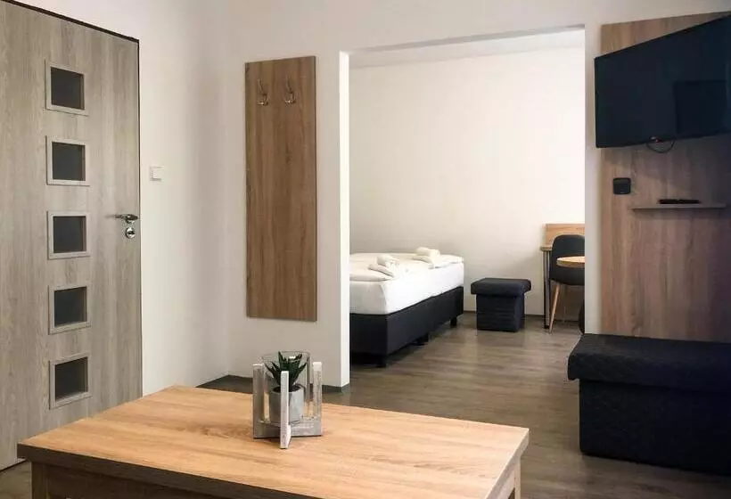 Hotel Bobr