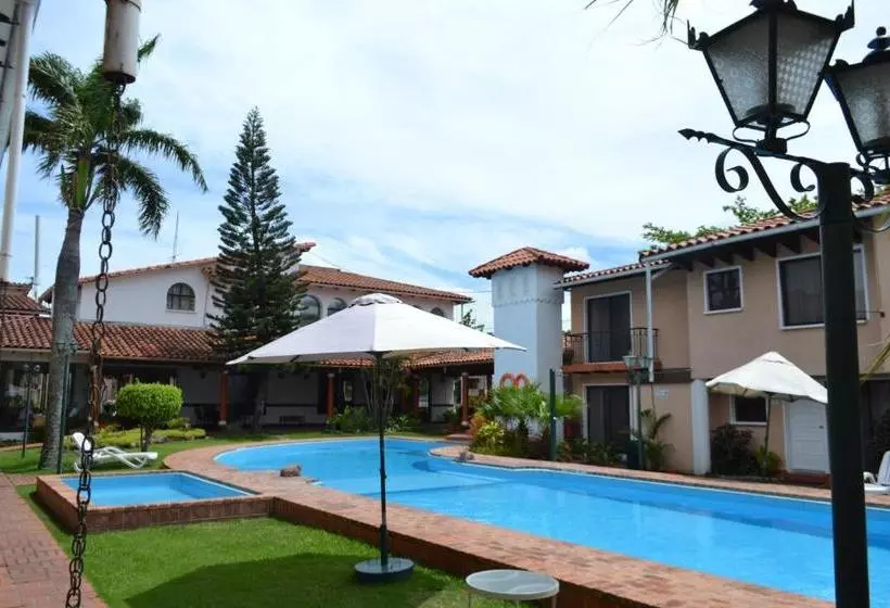 هتل La Quinta