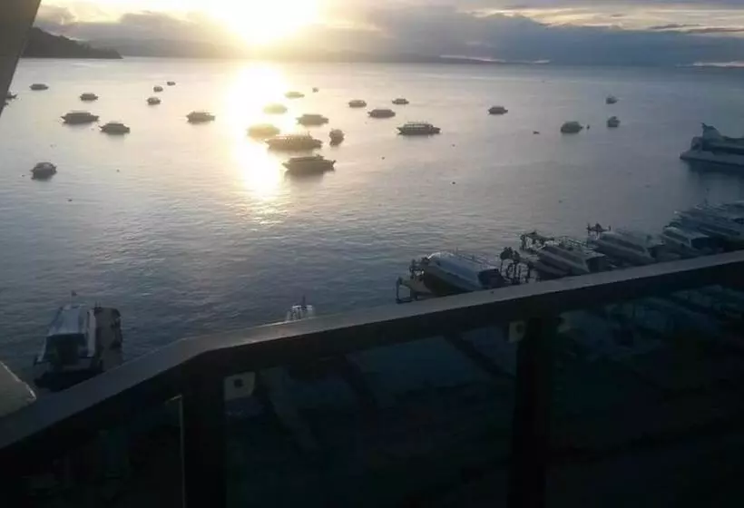 هتل Lago Azul