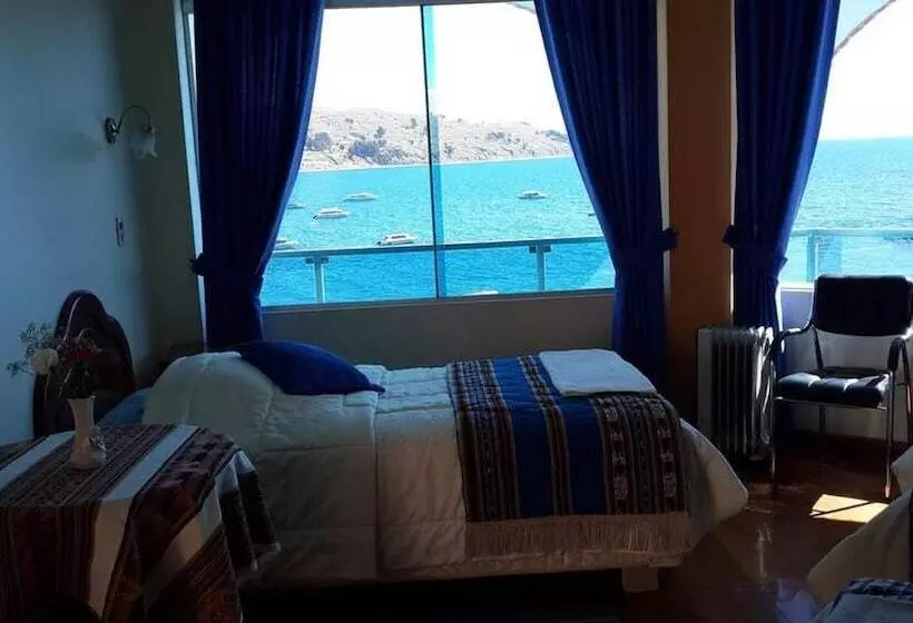 هتل Lago Azul