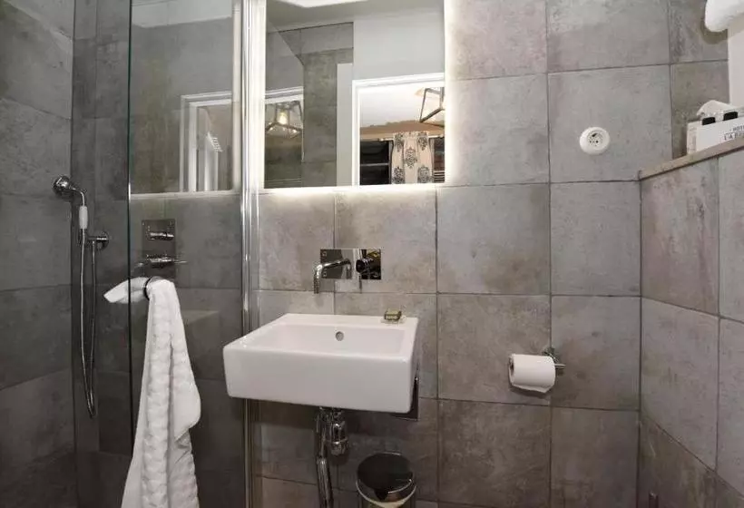 Otel Mezzo