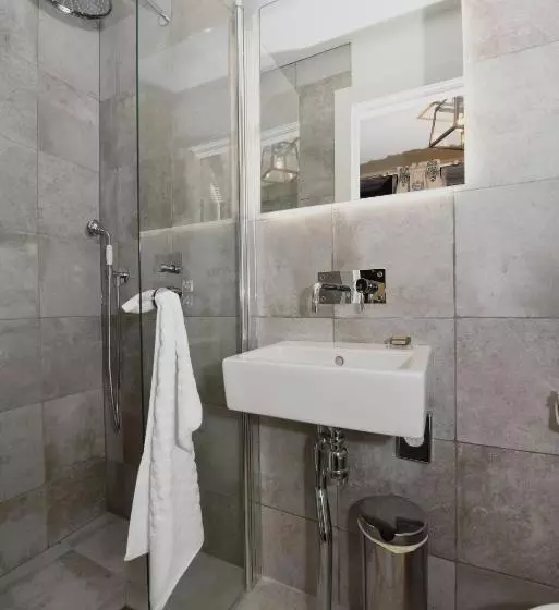 Otel Mezzo