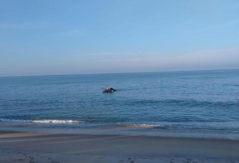 فندق Solomon Beach