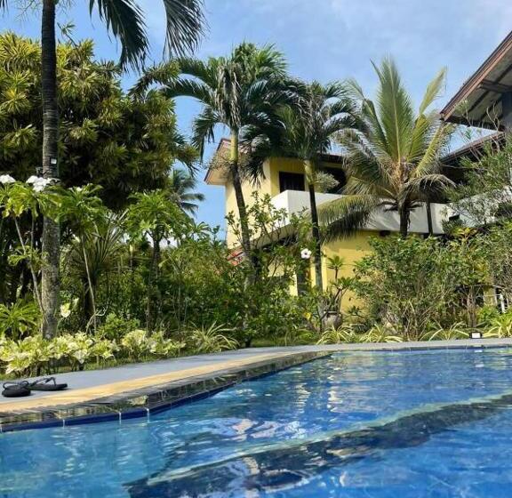 فندق Solomon Beach