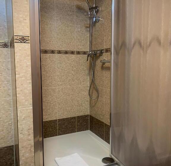 ホテル Zlatá Včela