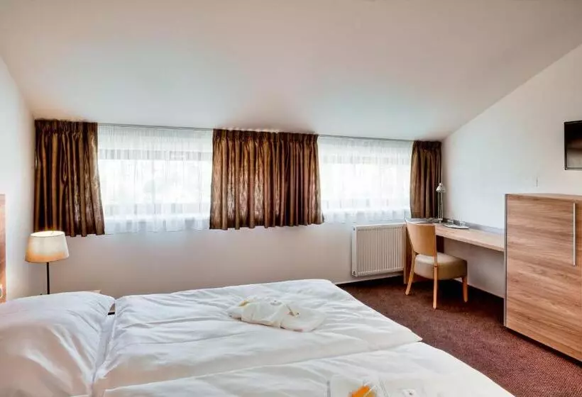 هتل Zámecká Sýpka