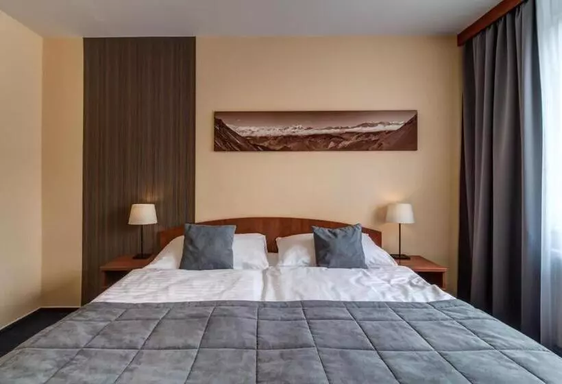 Lc   Hotel Ostrava