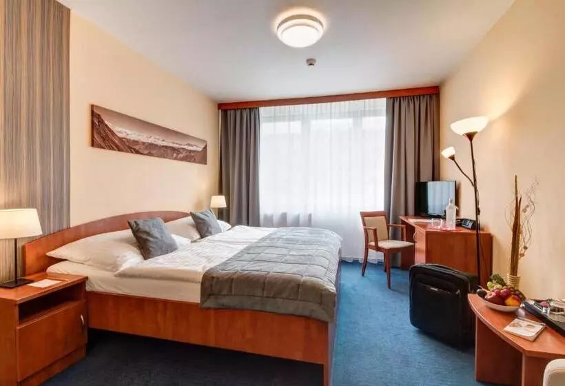 Lc   Hotel Ostrava