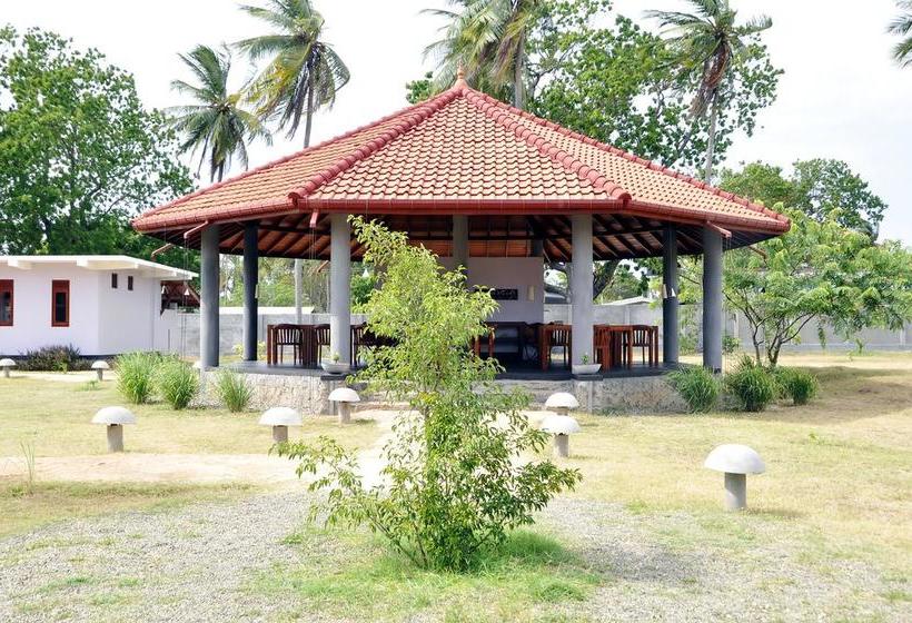리조트 Nilaveli Ayurveda Center