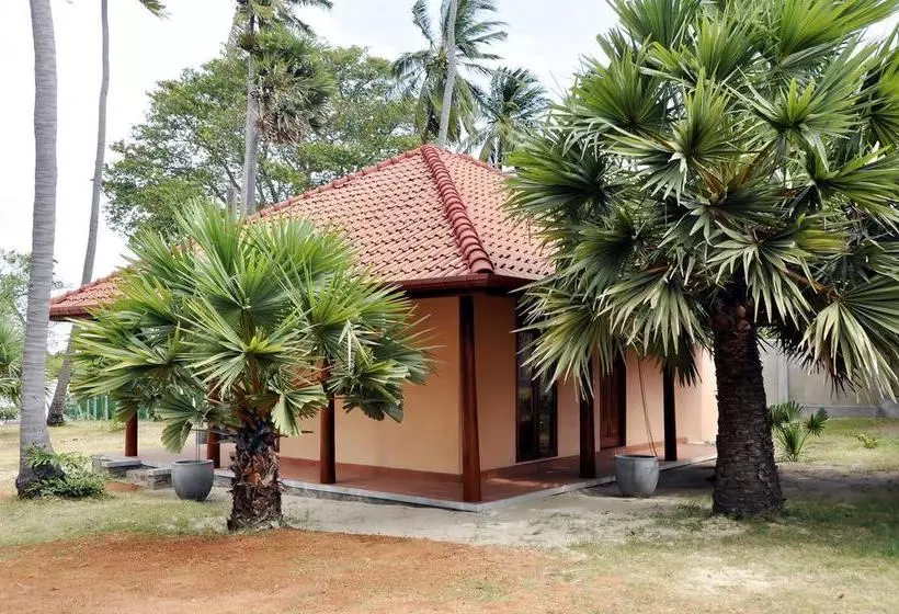 استراحتگاه Nilaveli Ayurveda Center