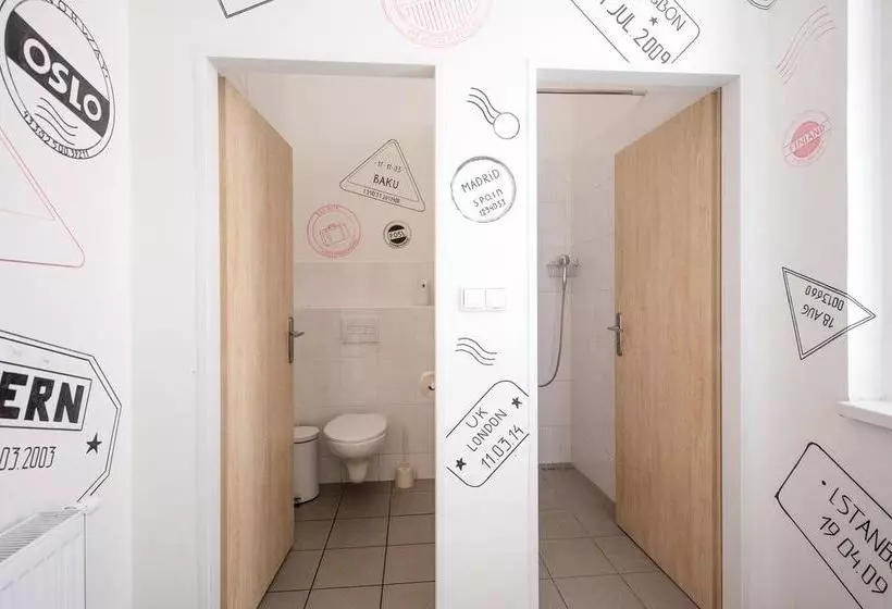 Post Hostel Prague