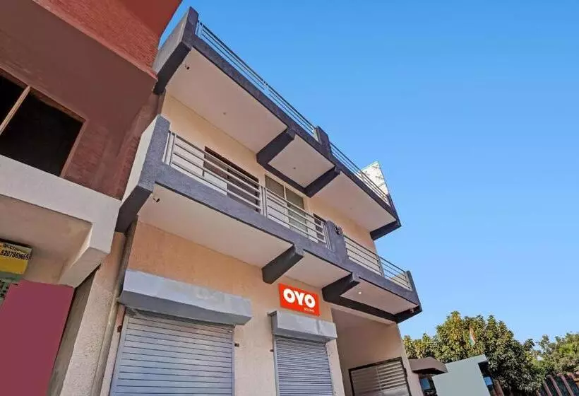 Hotel O Avs Hotel & Restaurant