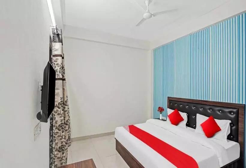 Hotel O Avs Hotel & Restaurant
