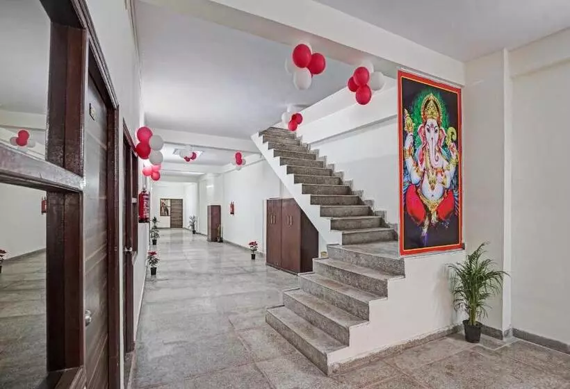Hotel O Avs Hotel & Restaurant