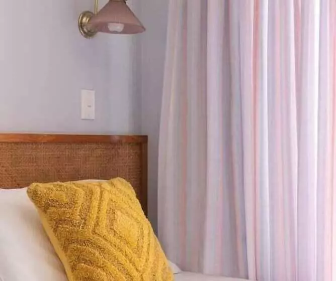 Motelli South Pacific Palms Motor Inn