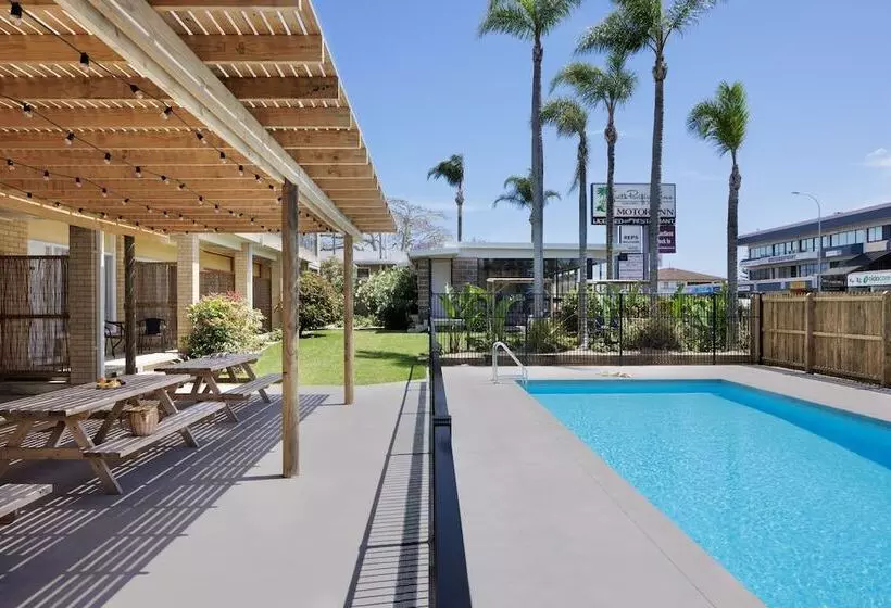 Motelli South Pacific Palms Motor Inn