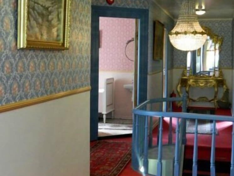 צימר Eidfjord Gjestgiveri