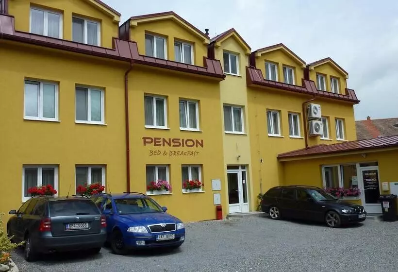 ベッドアンドブレックファースト Pension Bed&breakfast