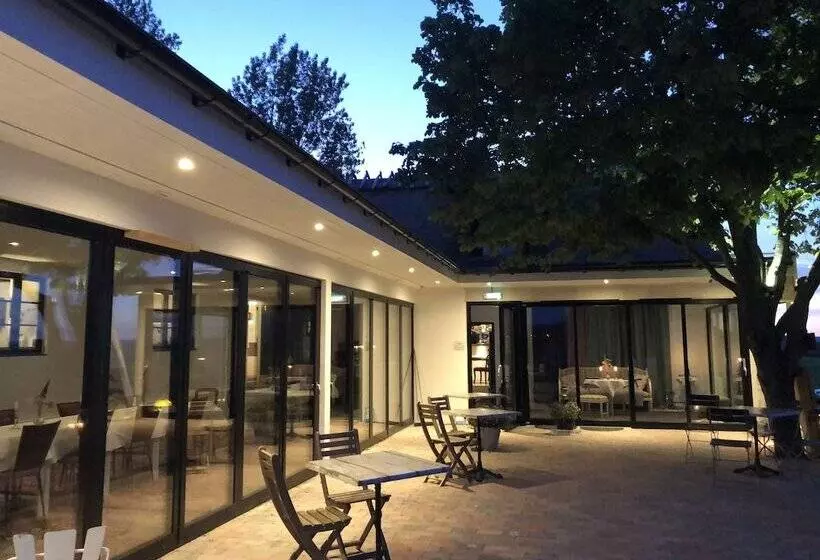Aamiaismajoitus (B&B) Sydkustens At Pillehill