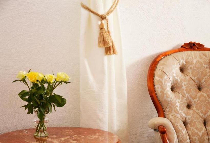 ベッドアンドブレックファースト Torsborgs Gård