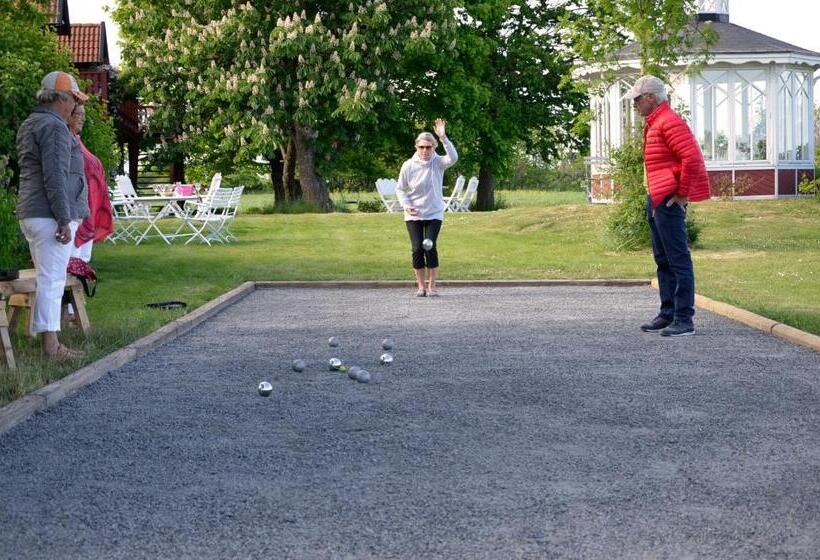 ベッドアンドブレックファースト Torsborgs Gård