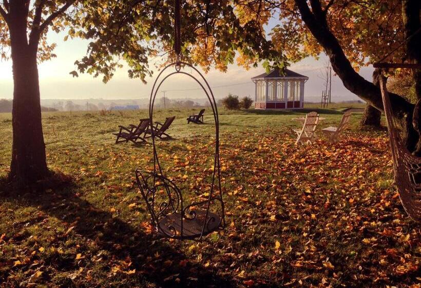 ベッドアンドブレックファースト Torsborgs Gård