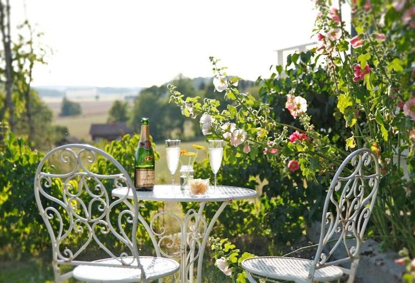 مبيت وإفطار Tuna Orangeri