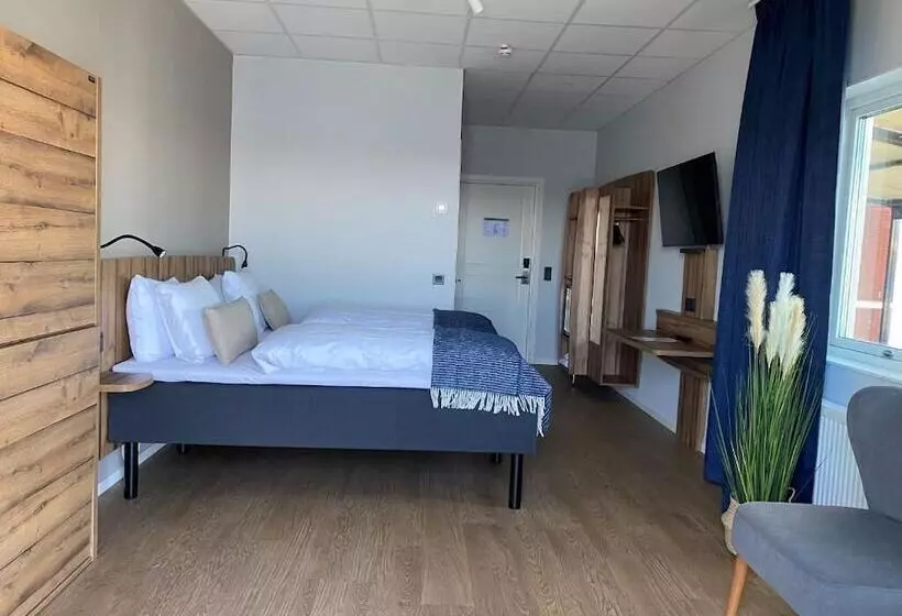 Badholmen Restaurang & Hotell