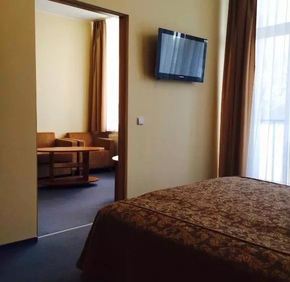 هتل Eglė Plus Medical Spa
