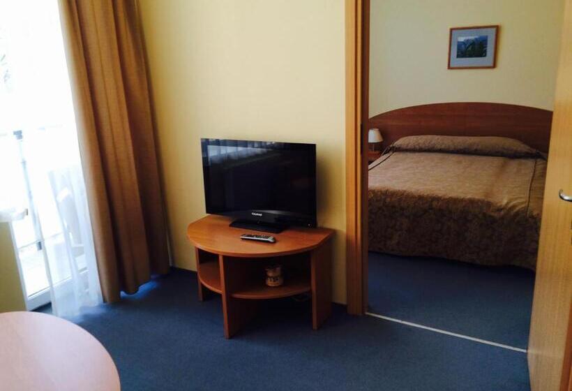 هتل Eglė Plus Medical Spa