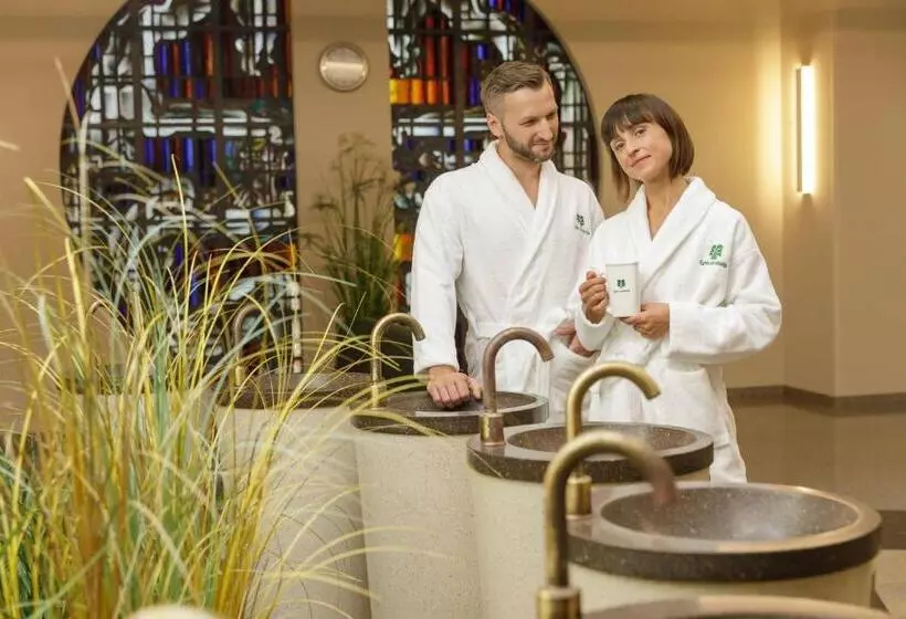 هتل Eglė Plus Medical Spa