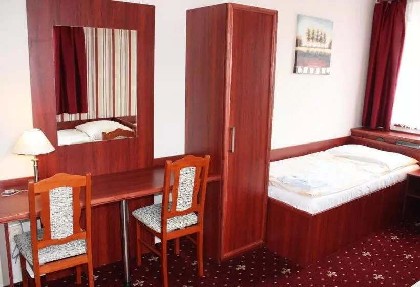 Hotelli Hynek