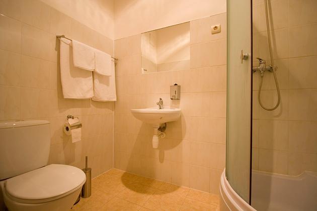 هتل Viesnīca Kandava