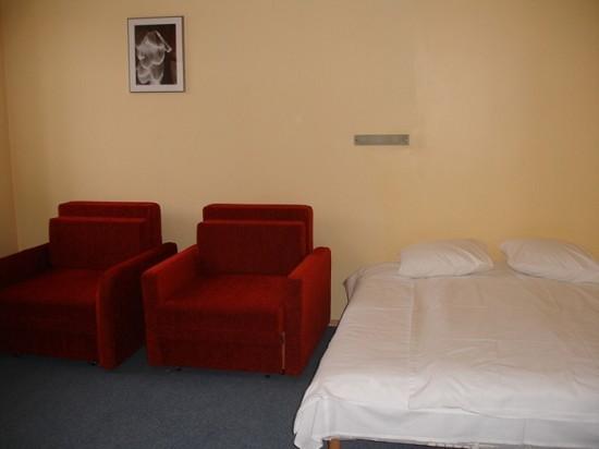 هتل Viesnīca Kandava