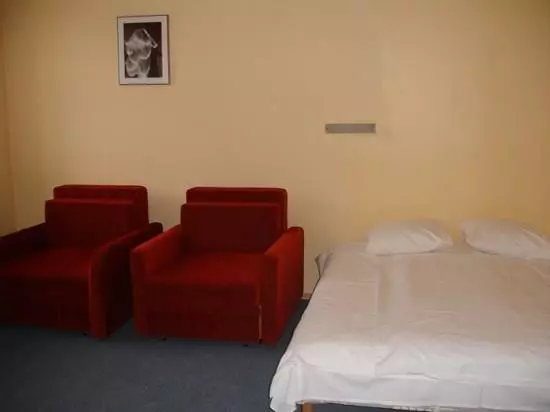 هتل Viesnīca Kandava