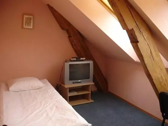 هتل Viesnīca Kandava