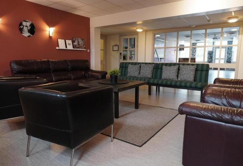 هتل Nygården Stjärnholm